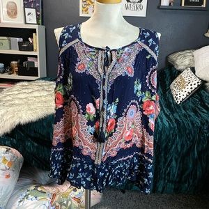 Women’s Sleeveless Peasant Top